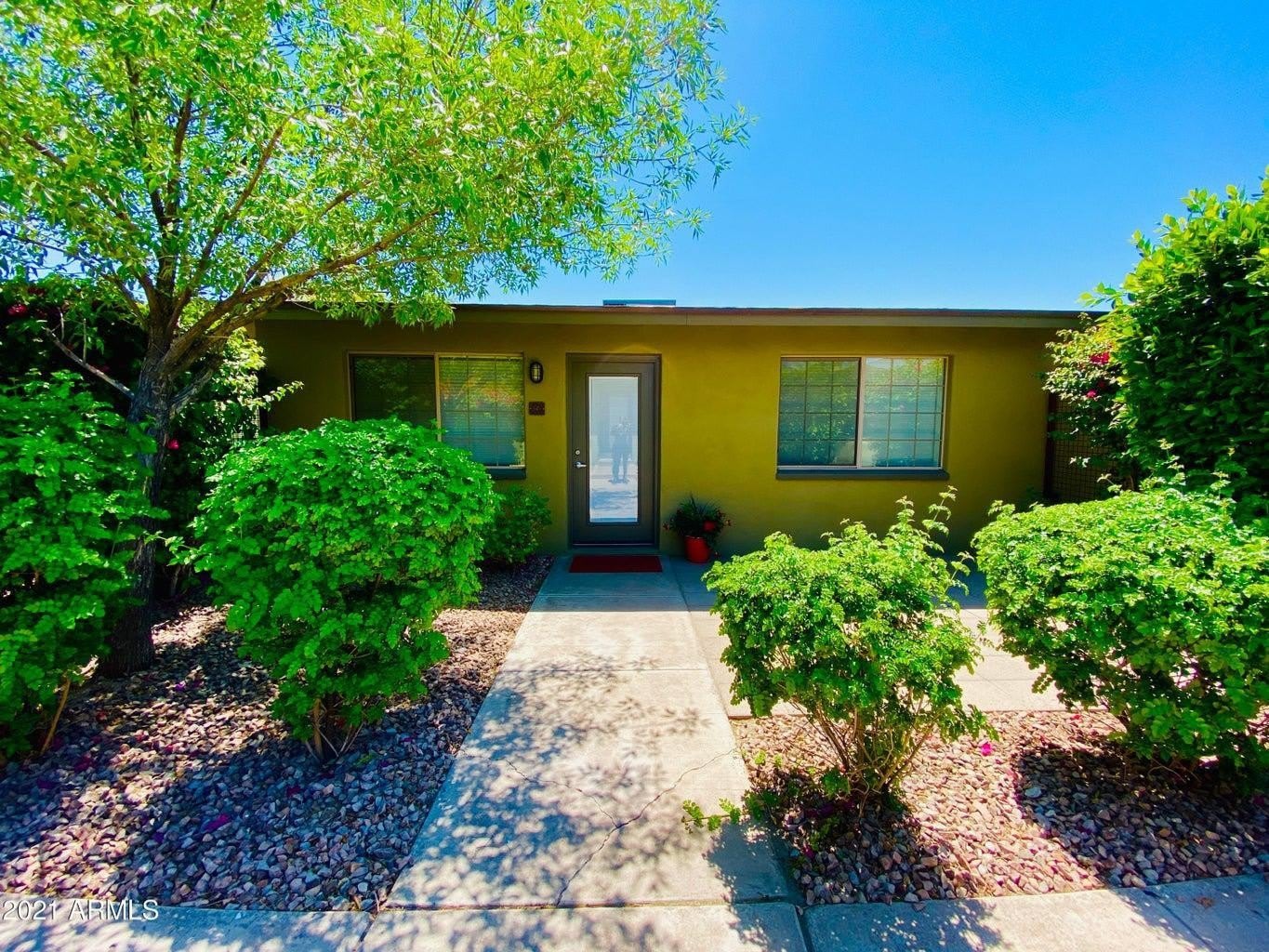 1850 E MARYLAND Avenue – photo 1