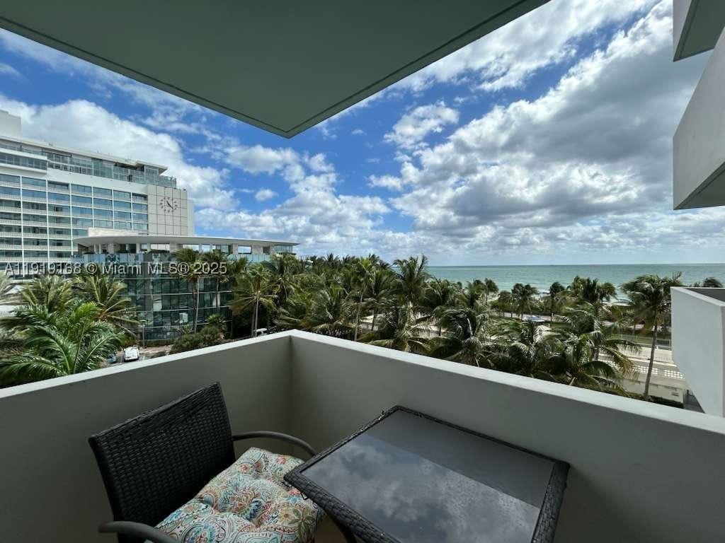 2899 Collins Ave – photo 1