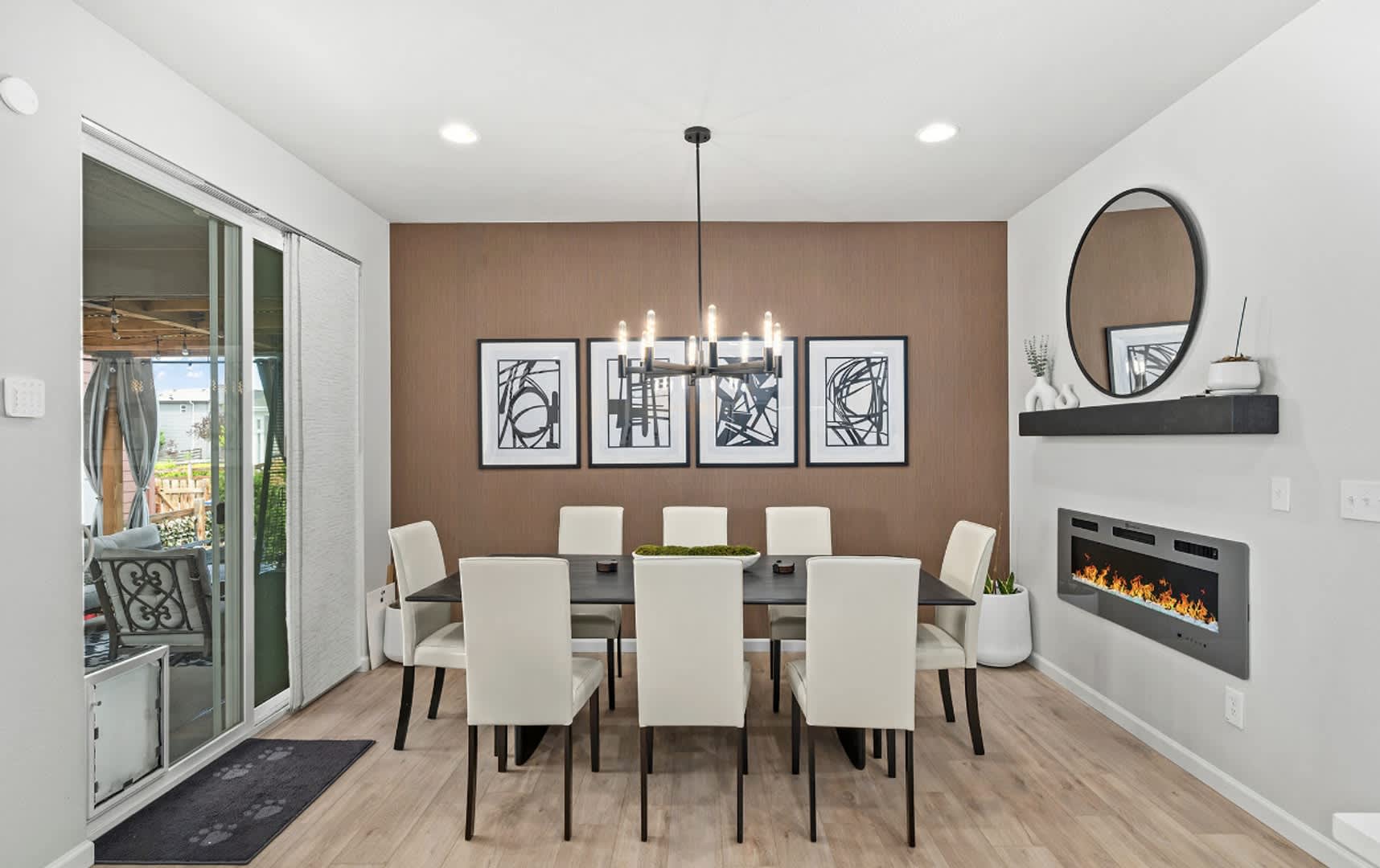 Gorgeous 4 Bedroom 4 Bathroom Reunion Home – photo 5