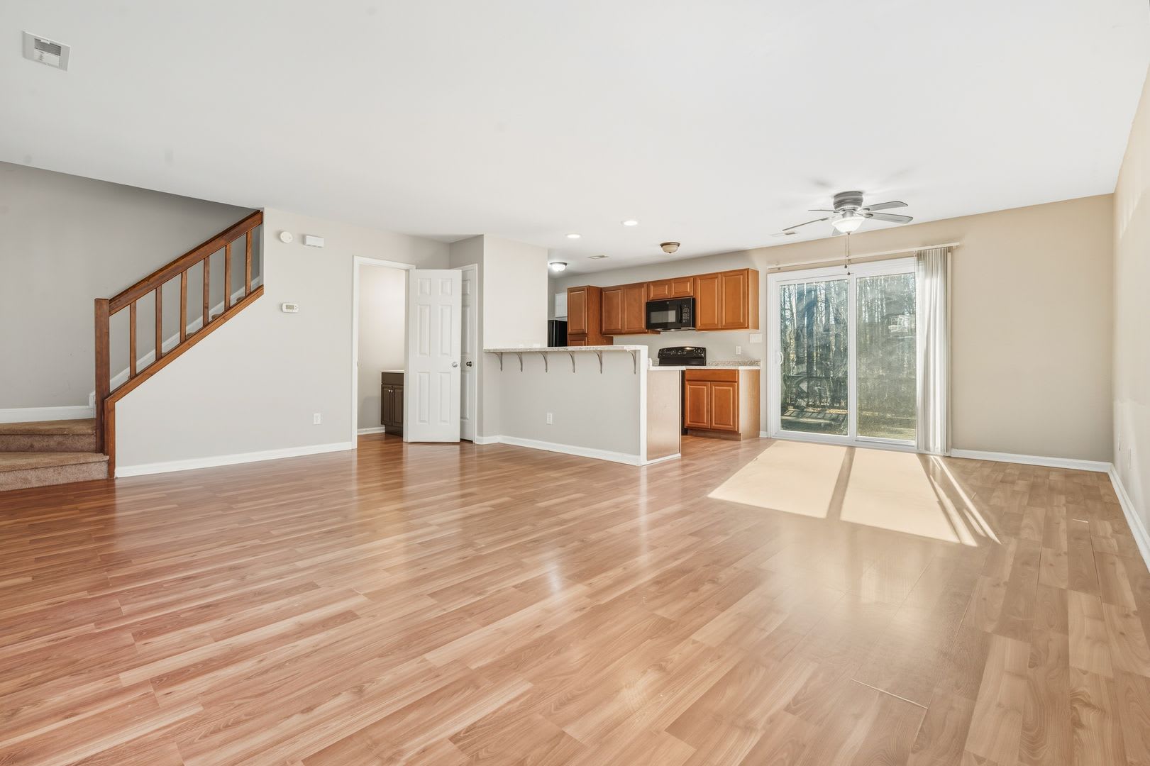 2be /1.5ba Duplex Near Downtown Cary – photo 3