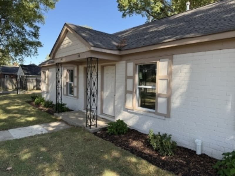 926 North Hollywood Street – photo 3
