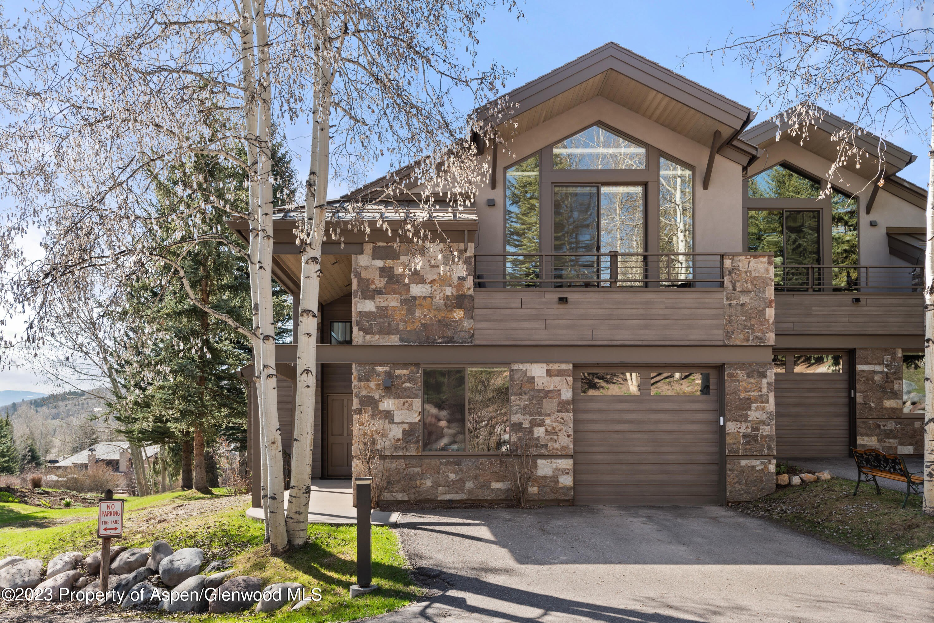 3904 Brush Creek Road – photo 2
