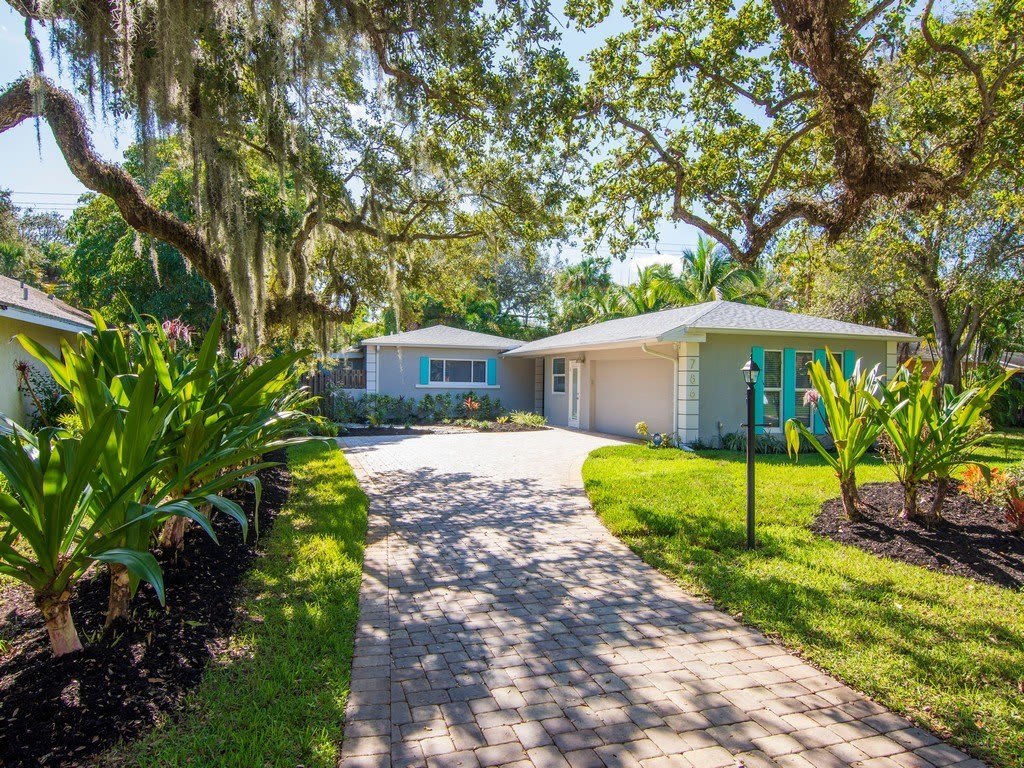 786 Dahlia Lane – photo 1