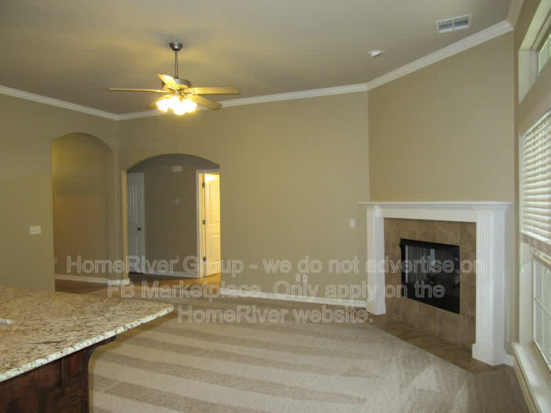 1012 W Fargo Ln – photo 4