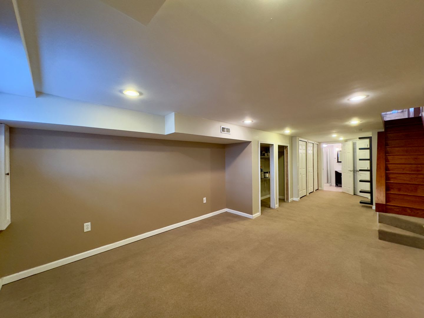 Charming 2BD/3BA Townhome in Highlandtown, Baltimore, MD! – photo 5