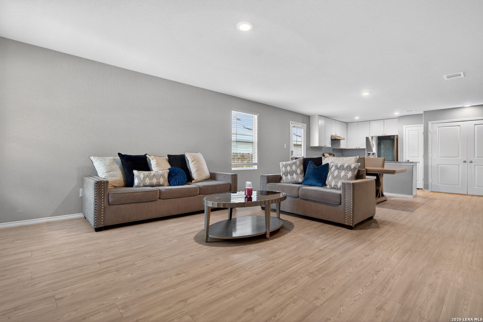 6427 kemper place – photo 3