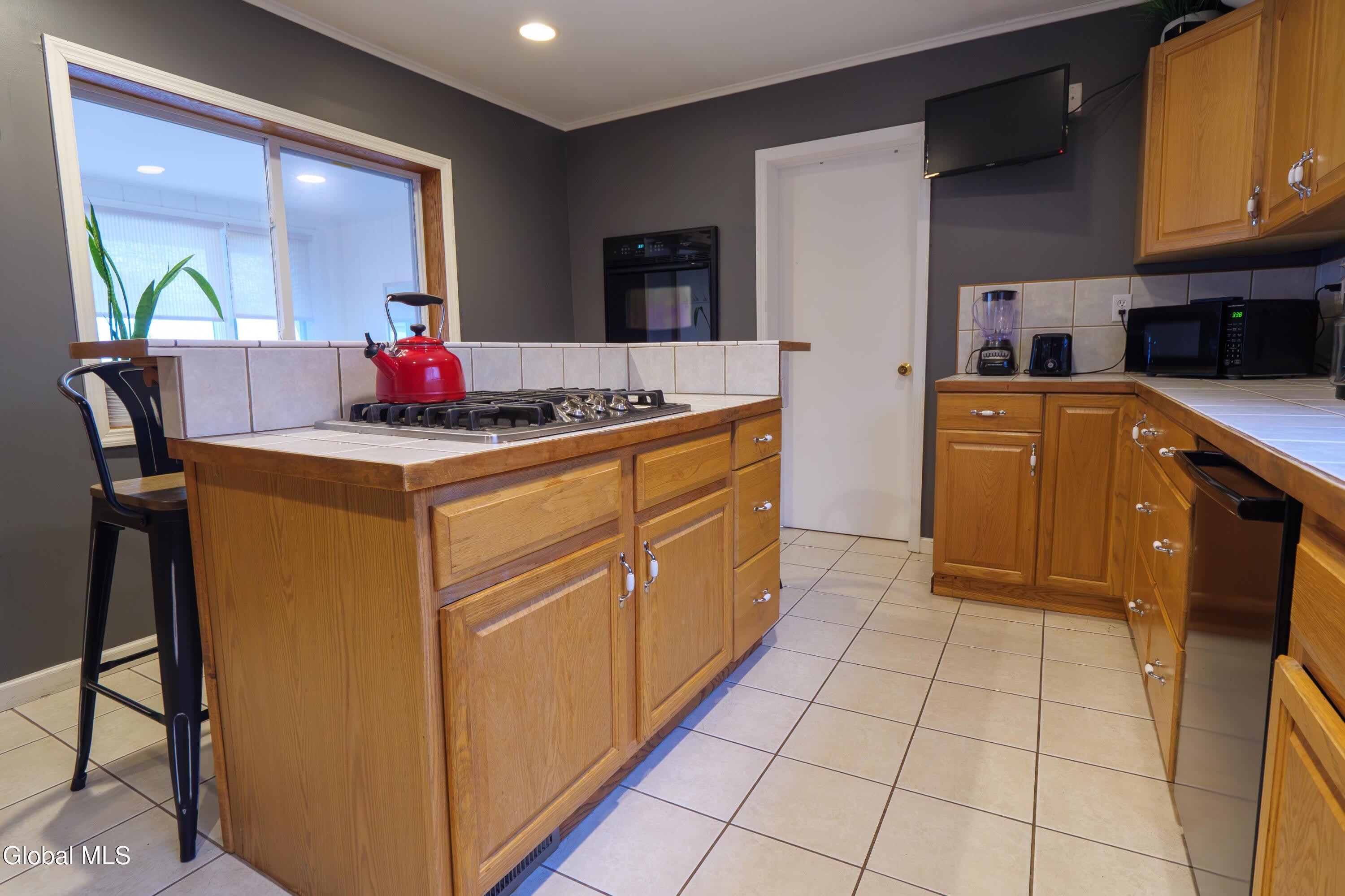 254 Grand Avenue – photo 5