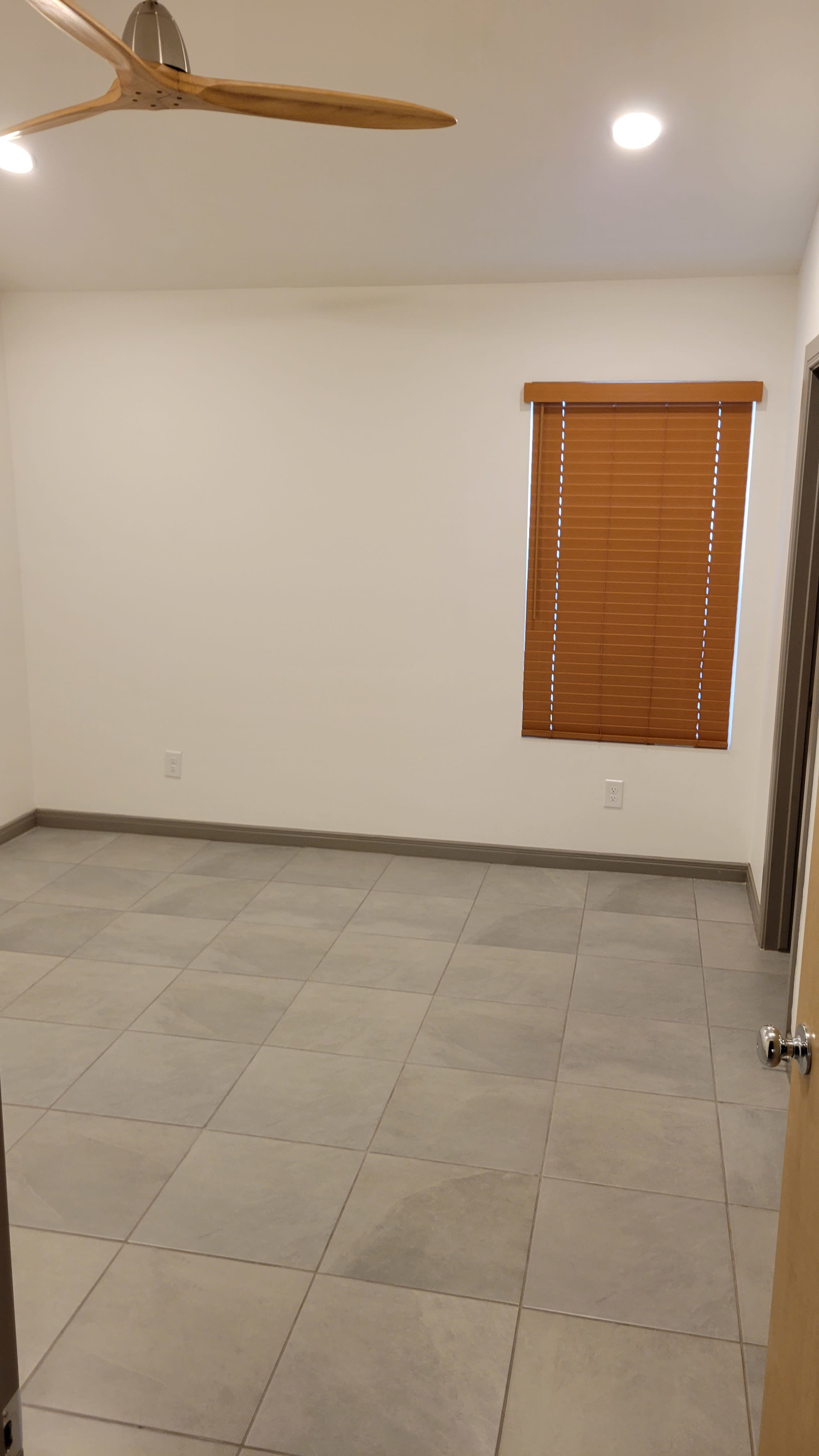 1305 E Hibiscus Ave – photo 2