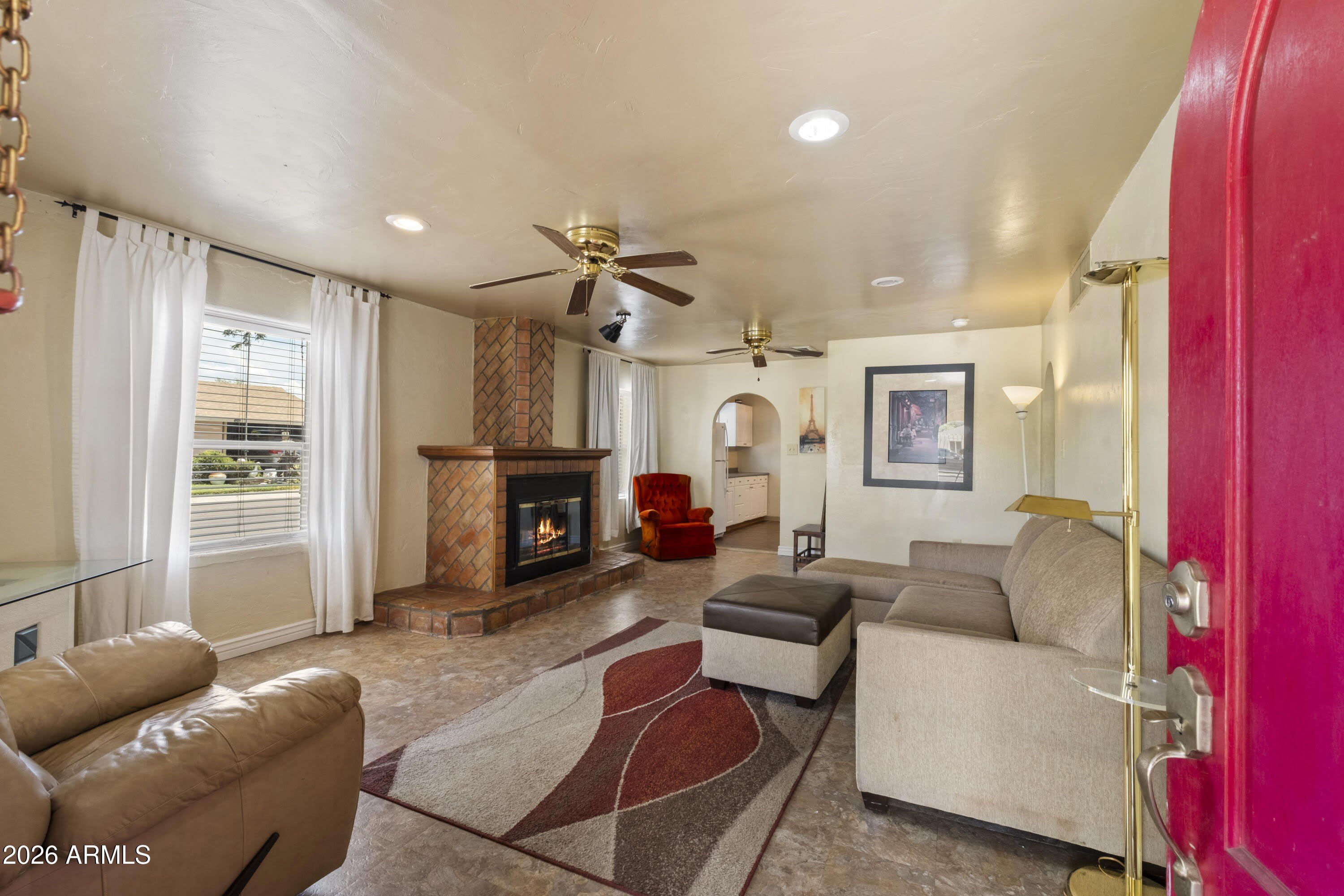 1001 S ROOSEVELT Street – photo 2