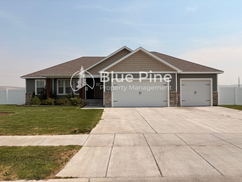 1890 Mesa Canyon Drive – photo 1