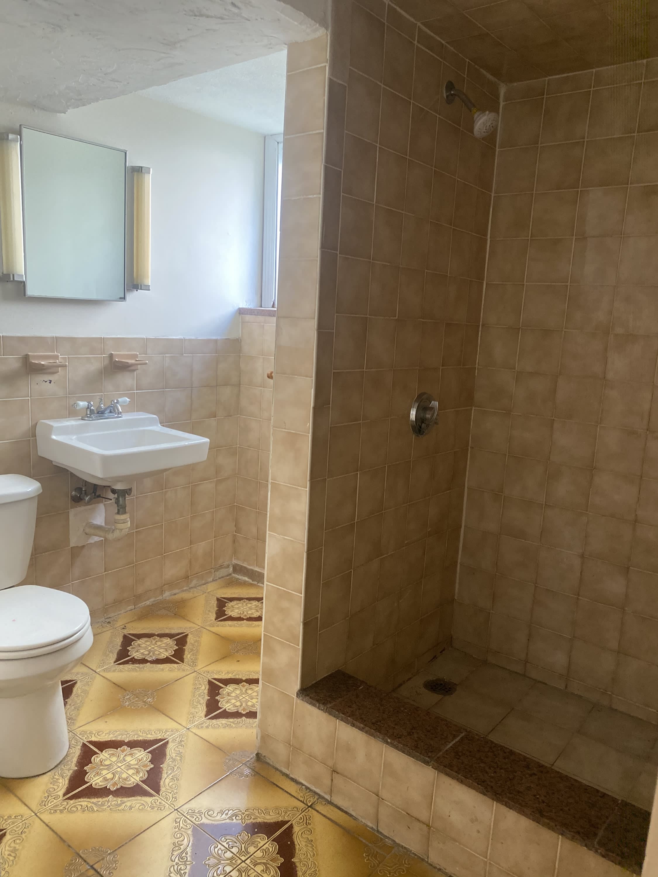 167 College Avenue – photo 3