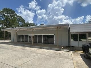 1409 SW Hartford Hwy. – photo 4