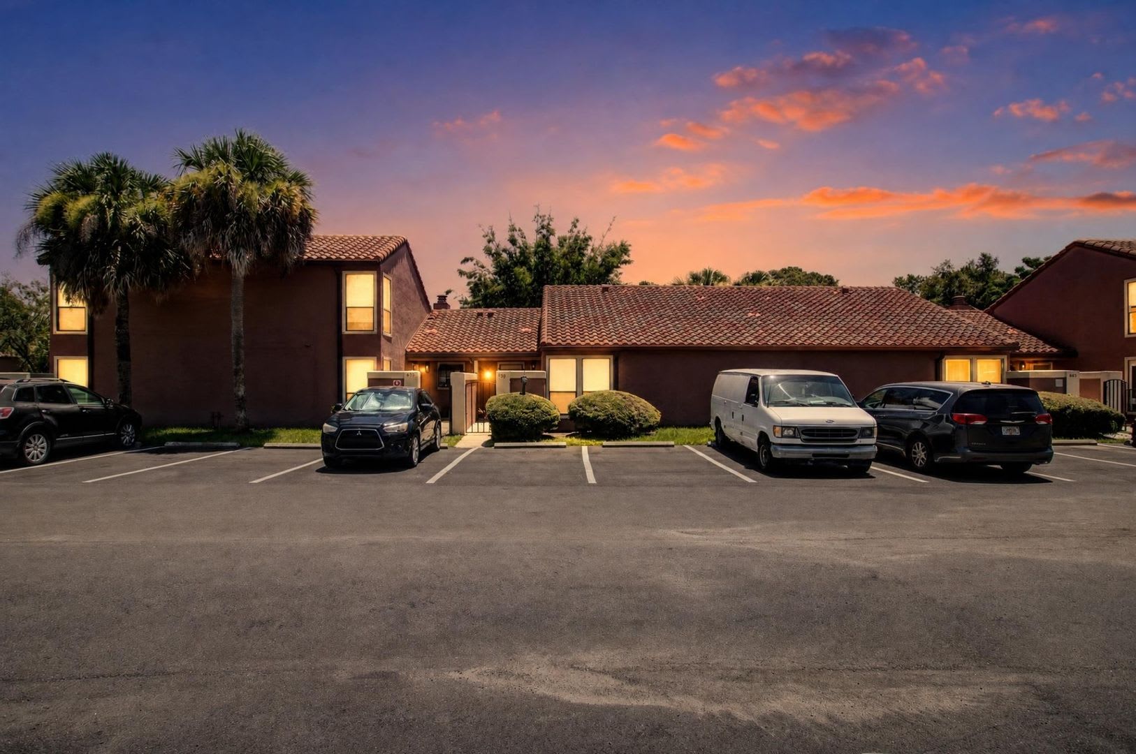 WINTER PARK VILLAS — 2-BEDROOM CONDO – photo 1