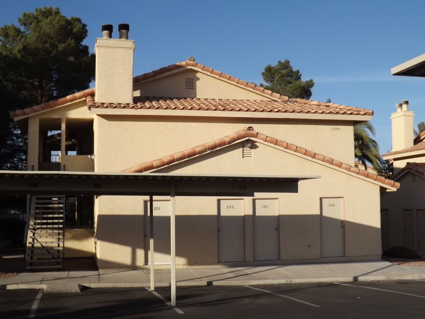 Observation Dr 1204 – photo 3