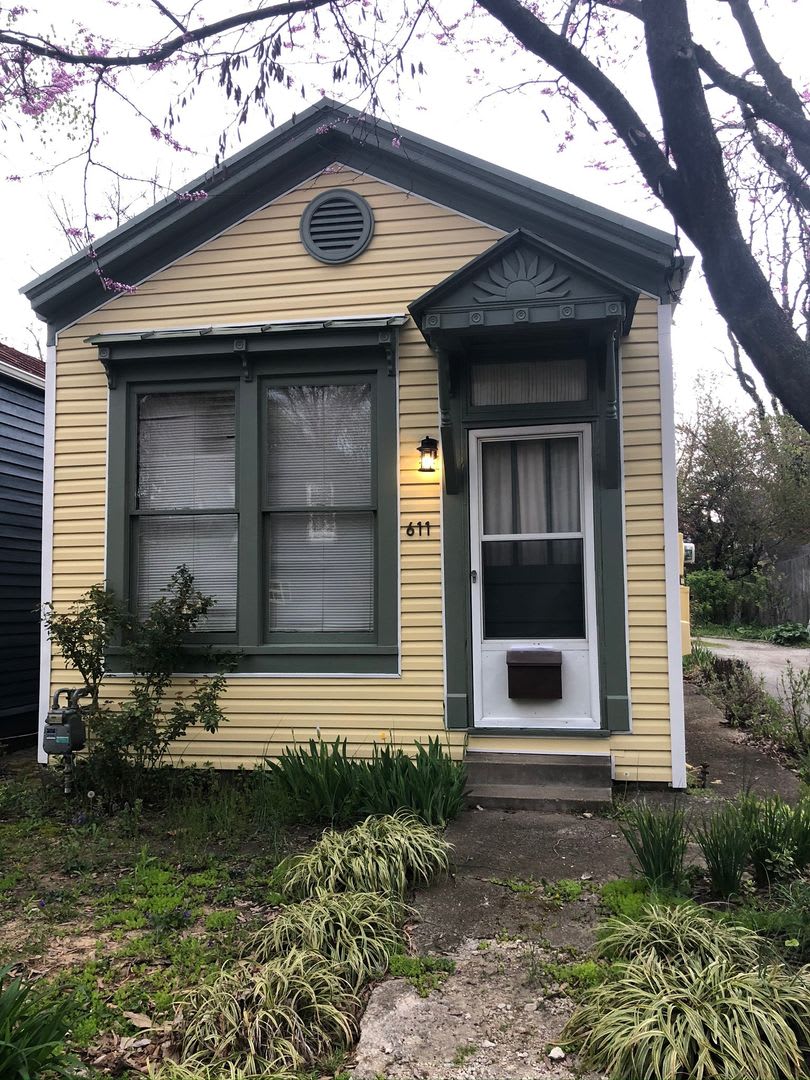 One Bedroom Old Louisville Cottage – photo 1