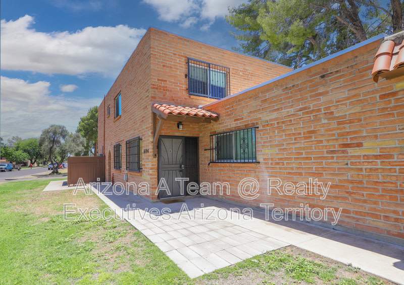 6596 Calle La Paz – photo 2