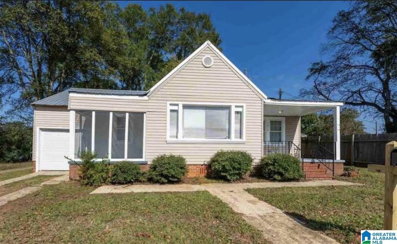 1215 15Th Street – photo 1