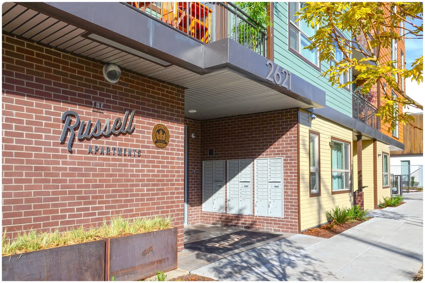 The Russell Apartments – photo 3