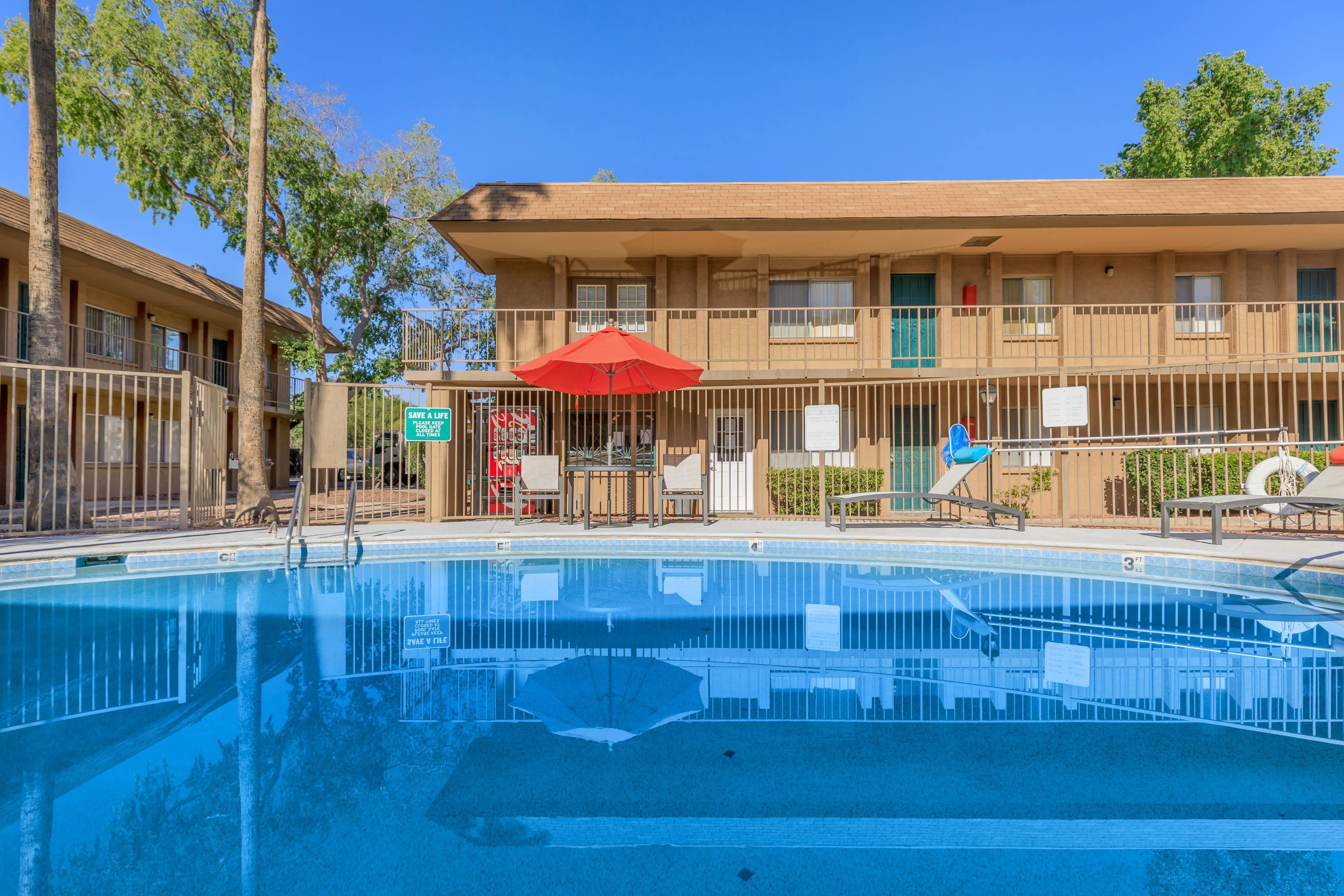 Country Club Terrace – photo 2