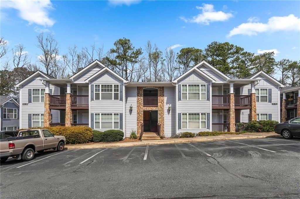 708 Madison Lane SE – photo 3