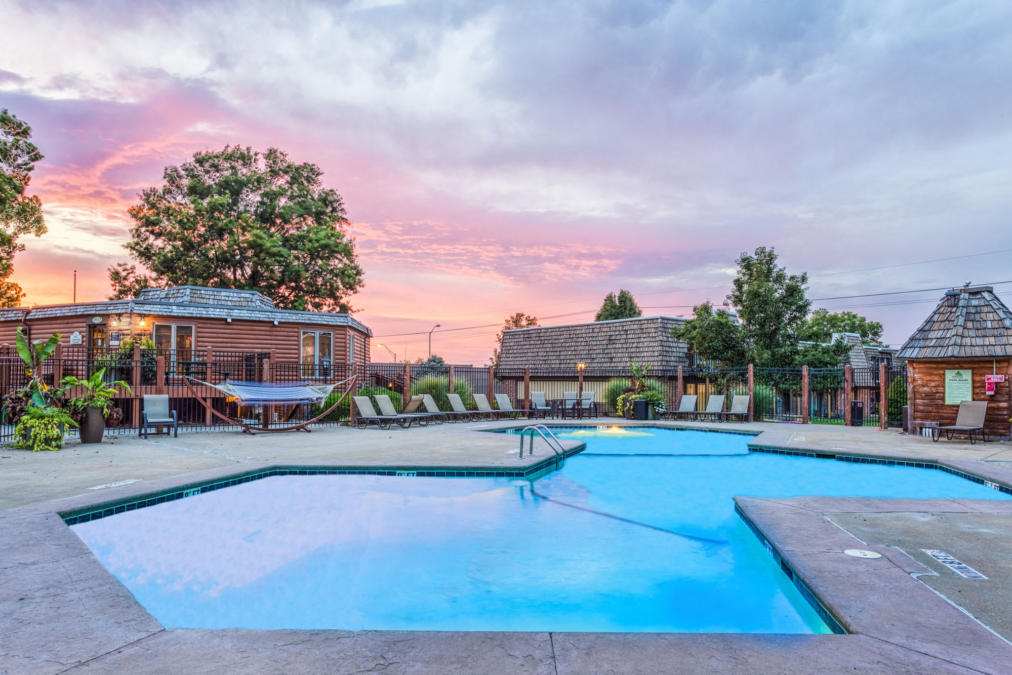 Treetop Lodge Apartments – photo 2