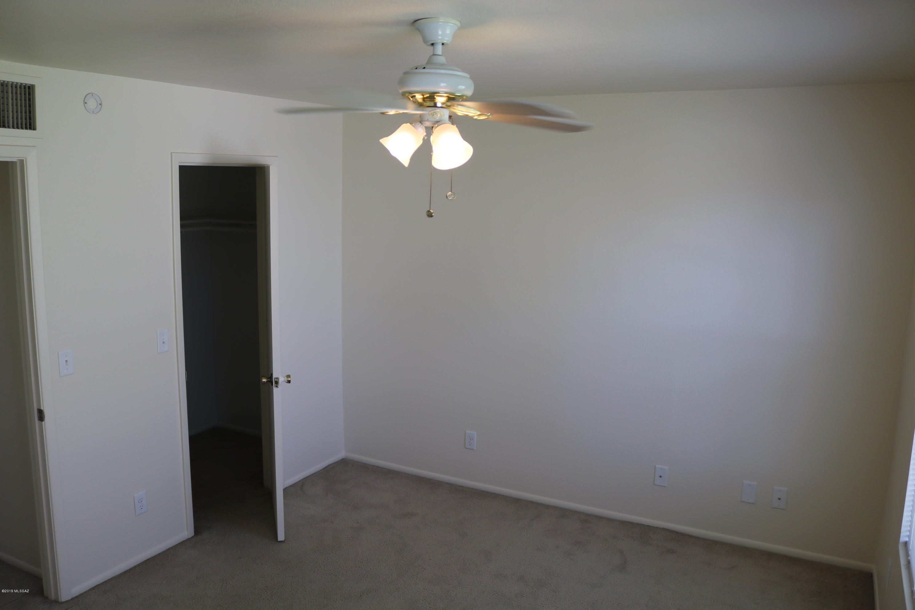 2192 N 1st Avenue – photo 4