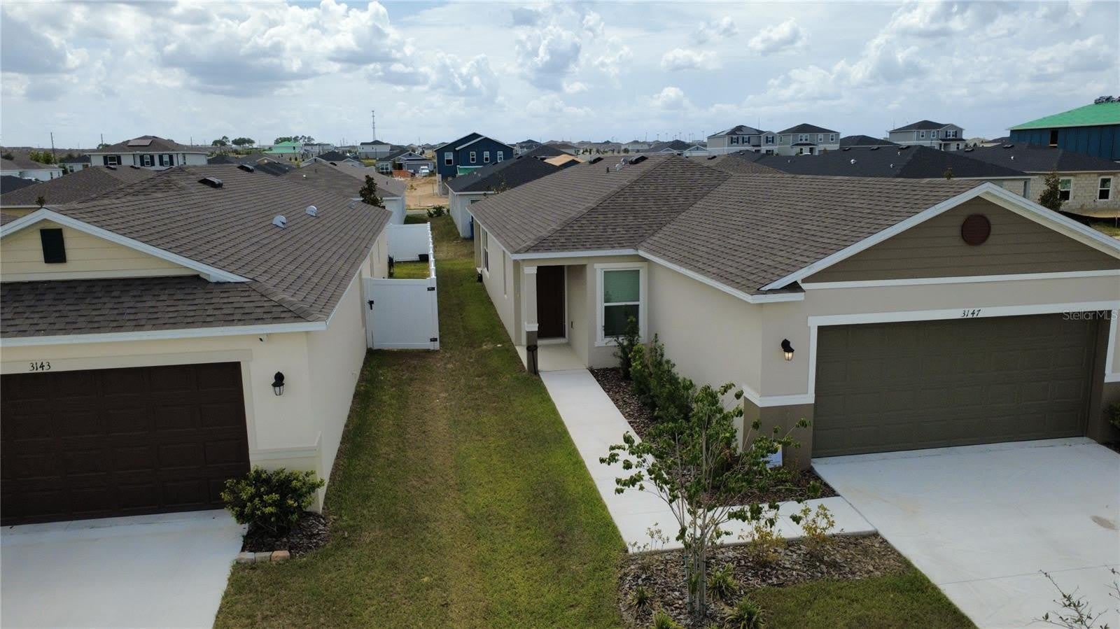 3147 CEDAR CROSSING Boulevard – photo 1