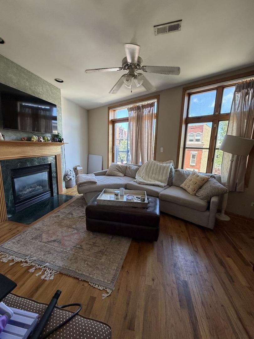 865 West Buckingham Pl. – photo 2