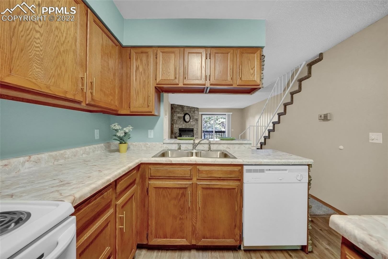 Charming 3Br Townhome In Colorado Springs – photo 4