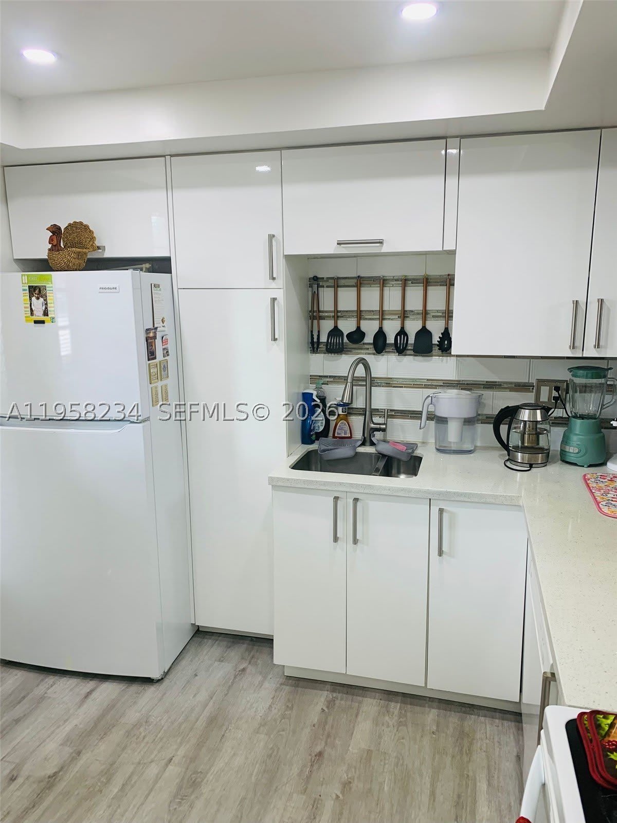 1333 HALLANDALE BEACH BL – photo 2