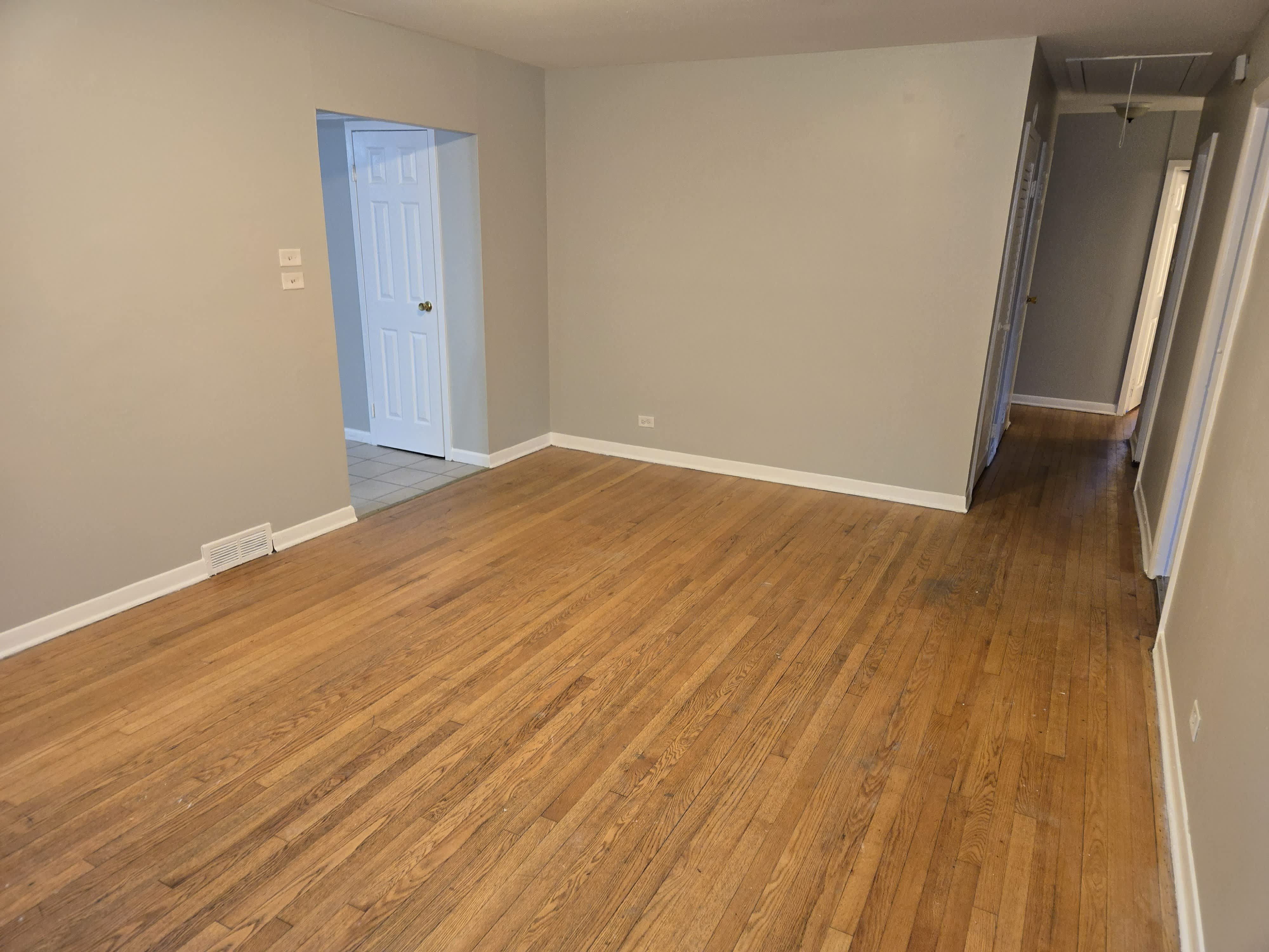 15135 Woodlawn Ave – photo 5