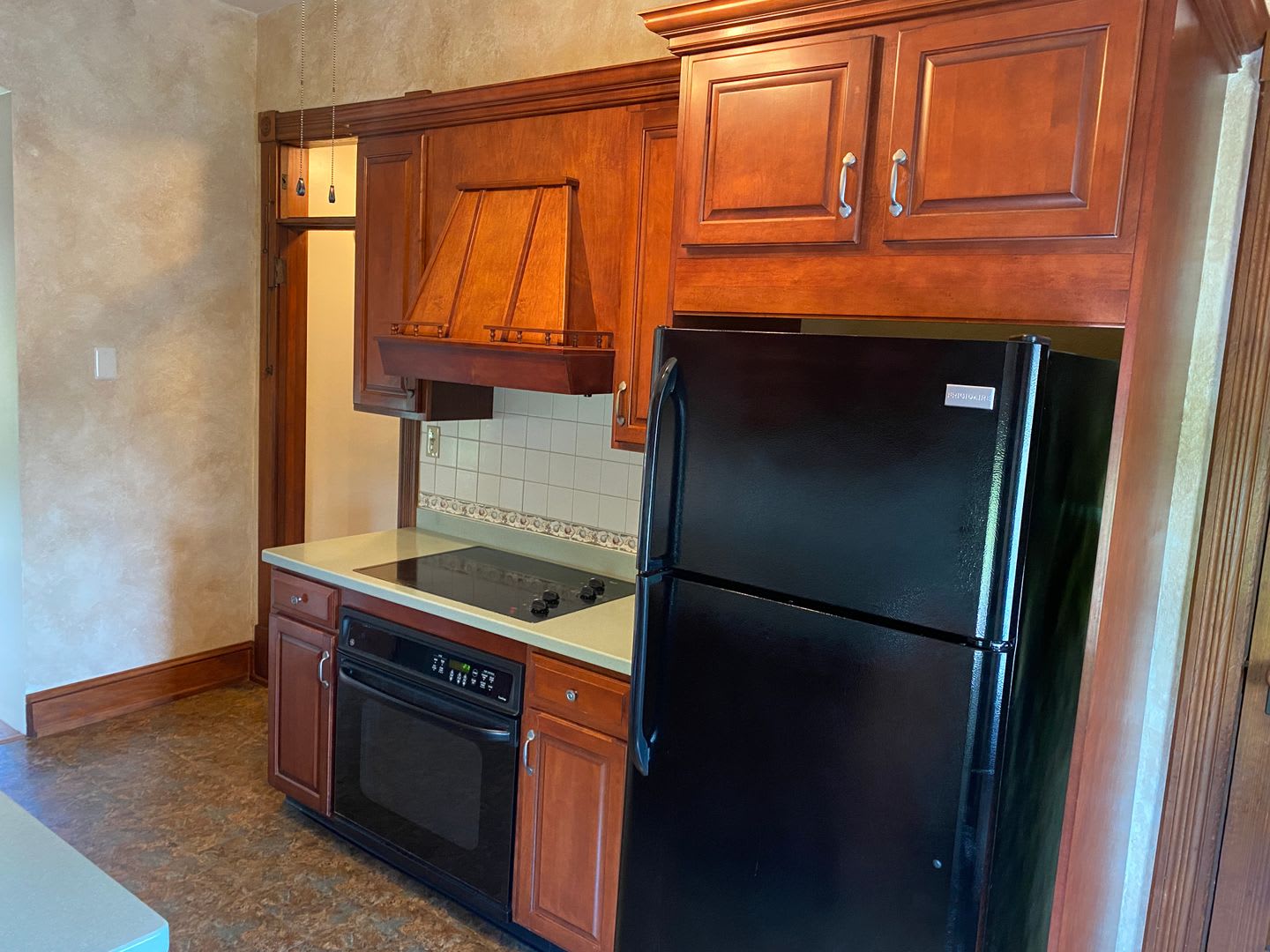 Spacious 3 Bedroom With Bonus Room – photo 5