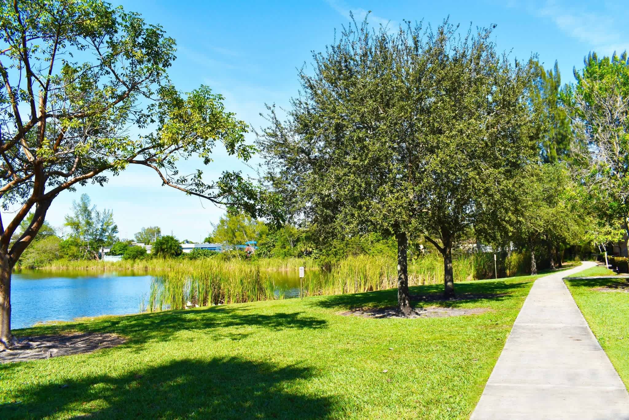 Sunshine Lakes – photo 2