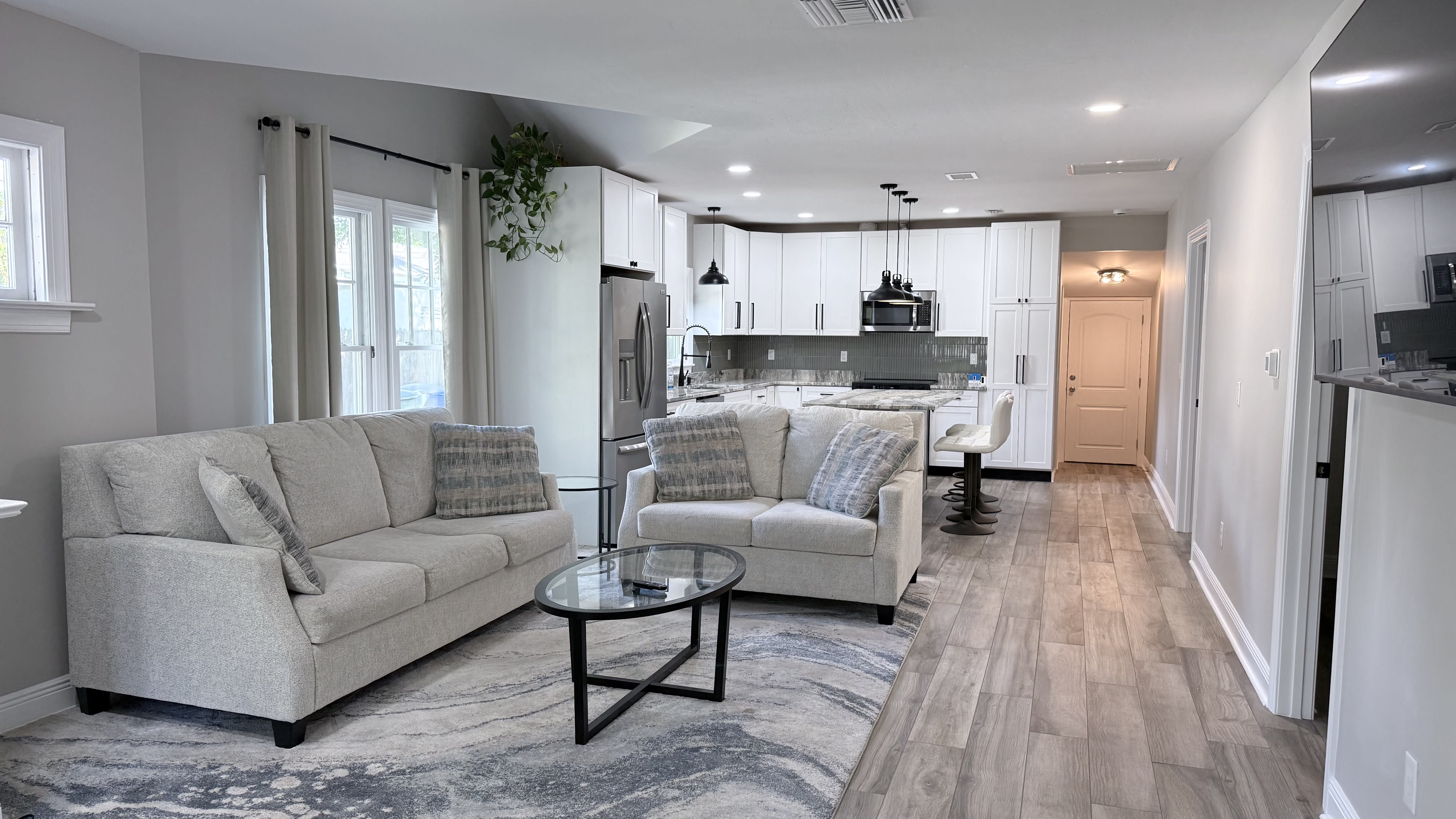 2635 Michigan Avenue – photo 1