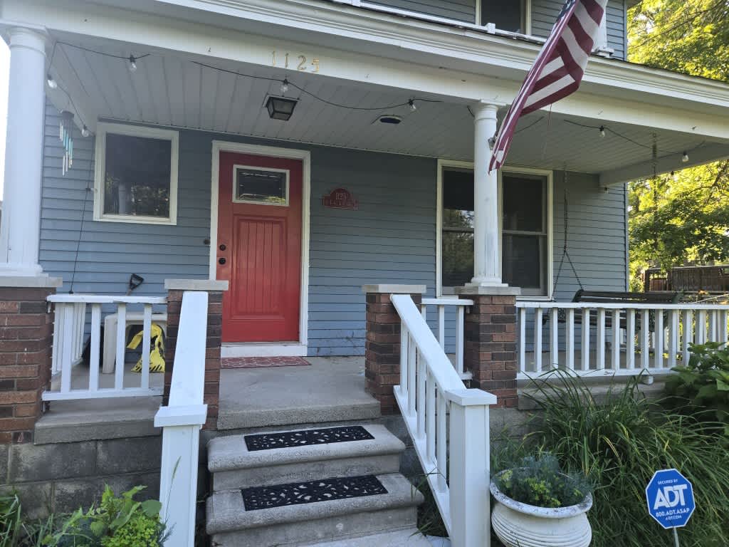 1125 South Long Lake Boulevard – photo 3