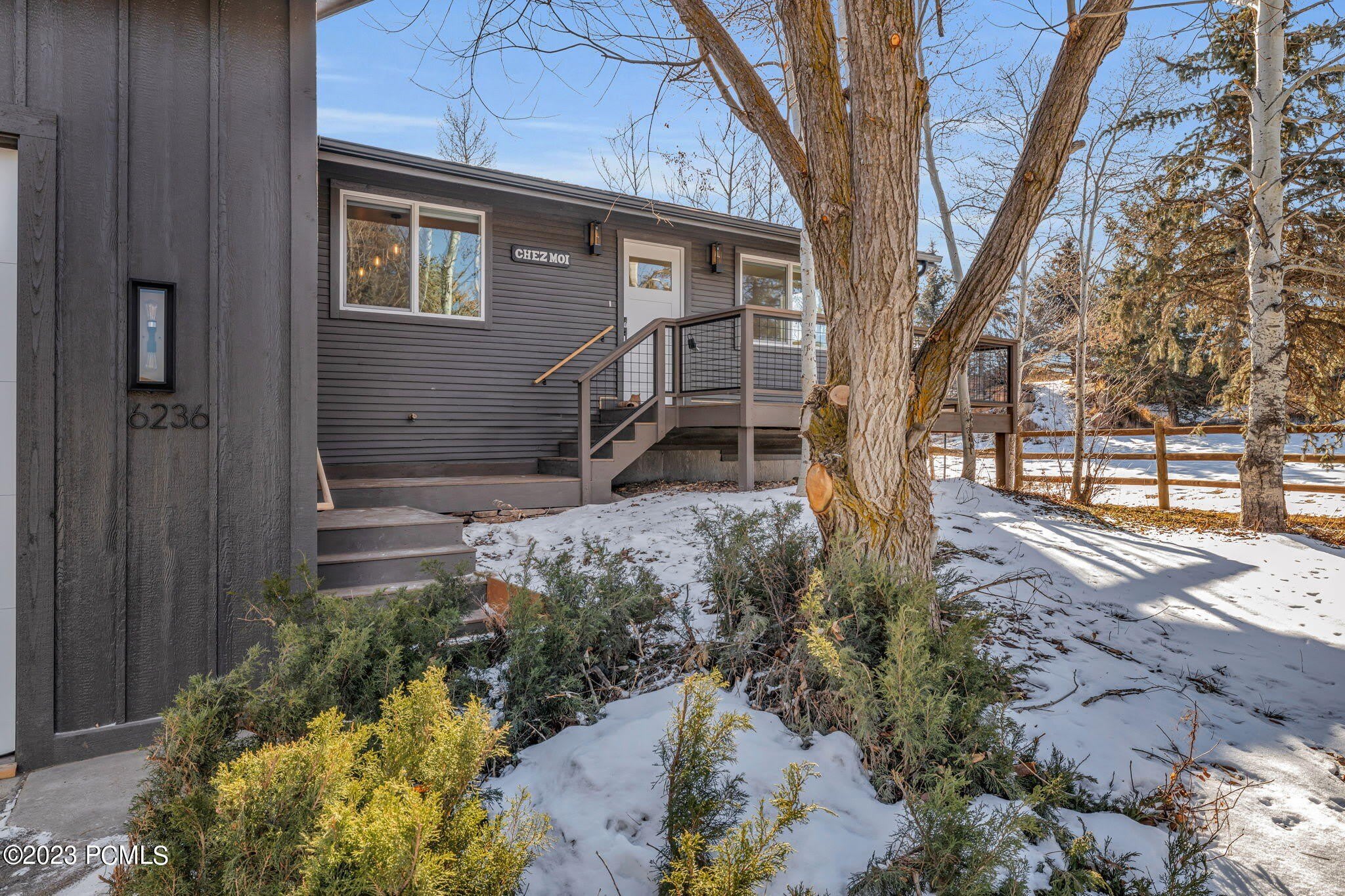 6236 N Countryside Circle – photo 2