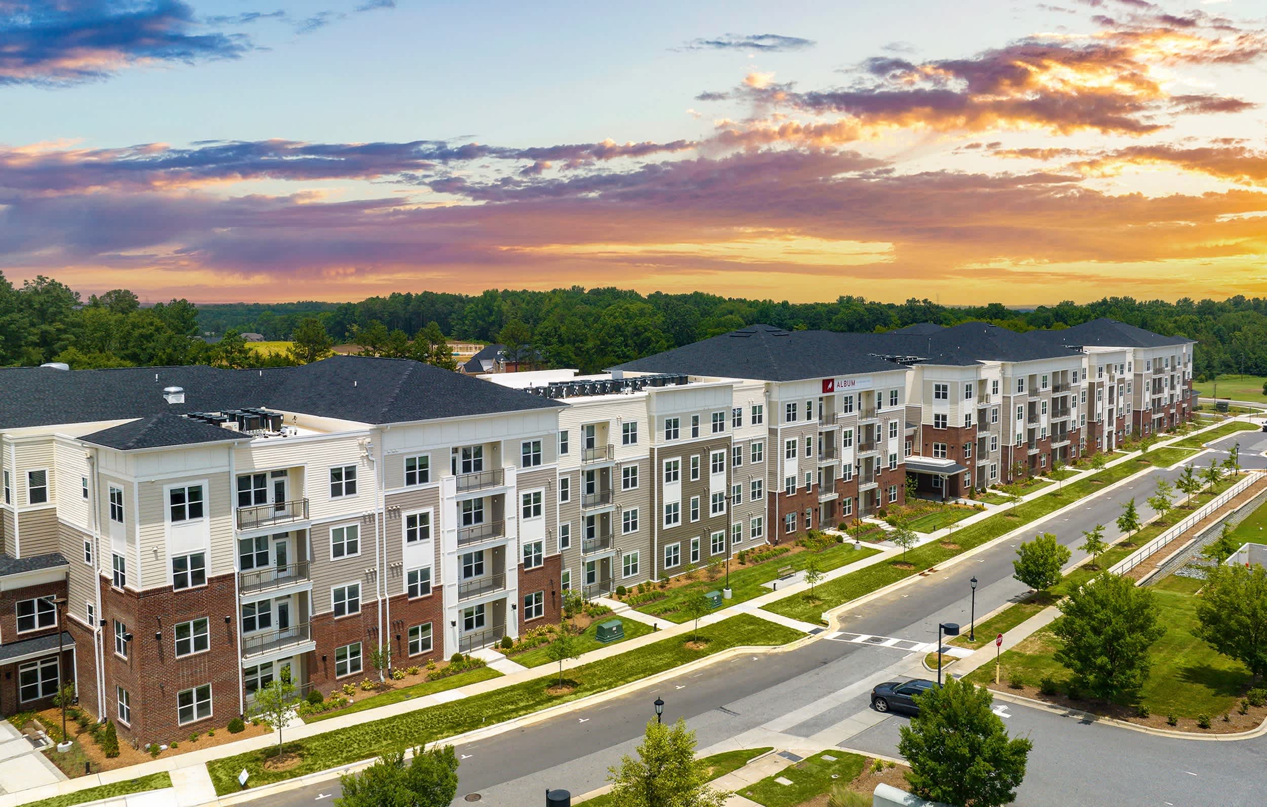 Album Huntersville 55 Active Adult Apartment Homes – photo 1