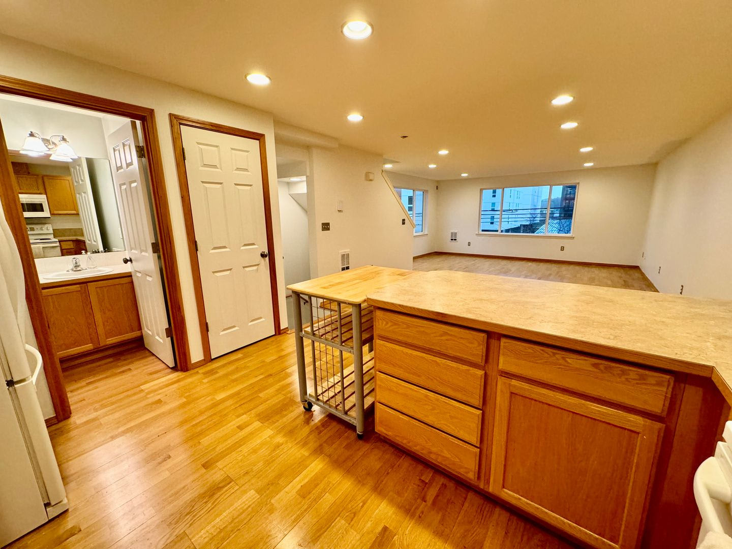 3-Bedroom Townhome in Seattle’s Central District – photo 5