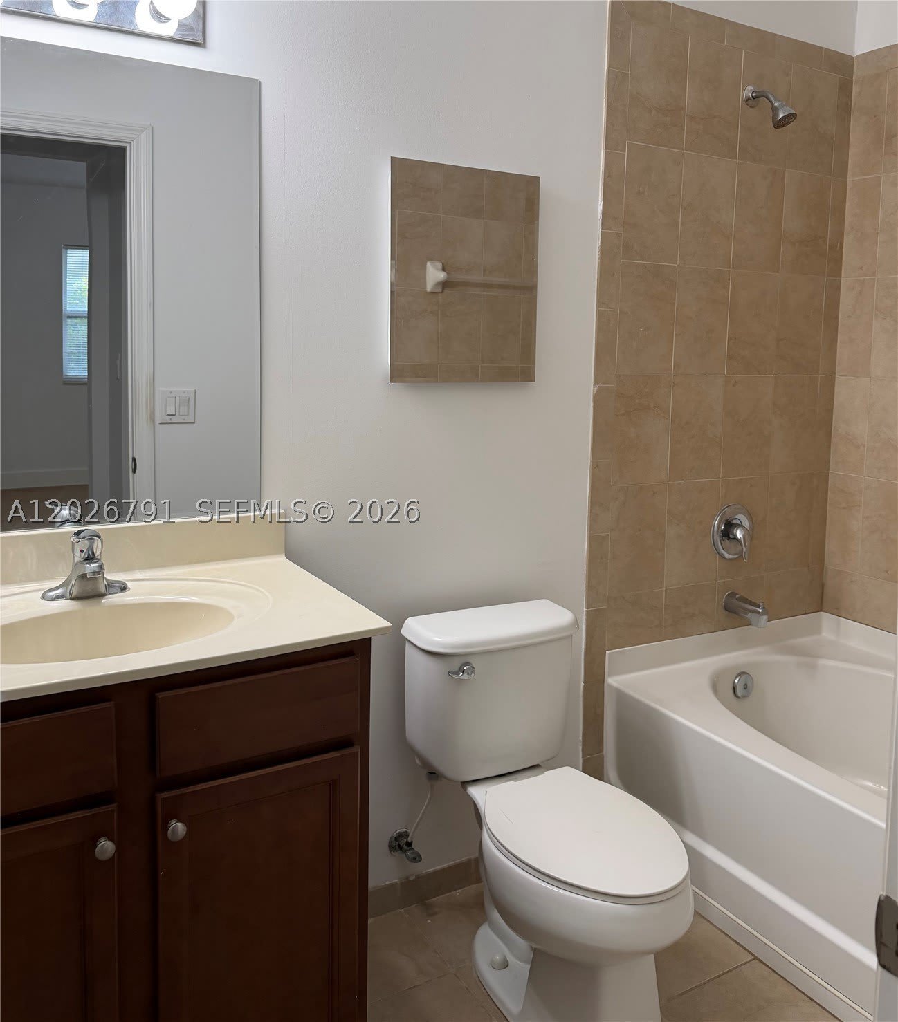 8960 NW 97th Ave – photo 5
