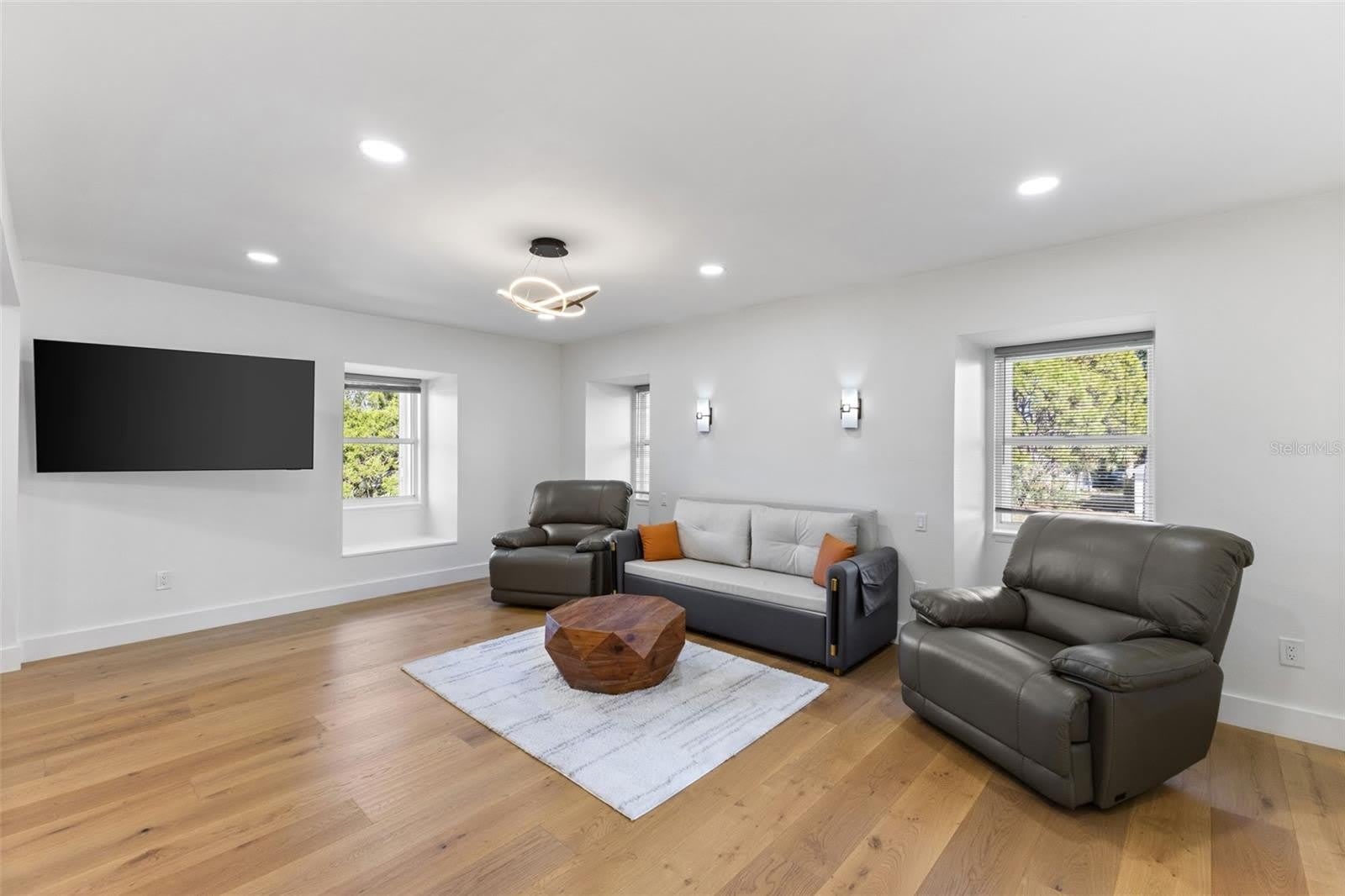 7100 PARK Street S – photo 3