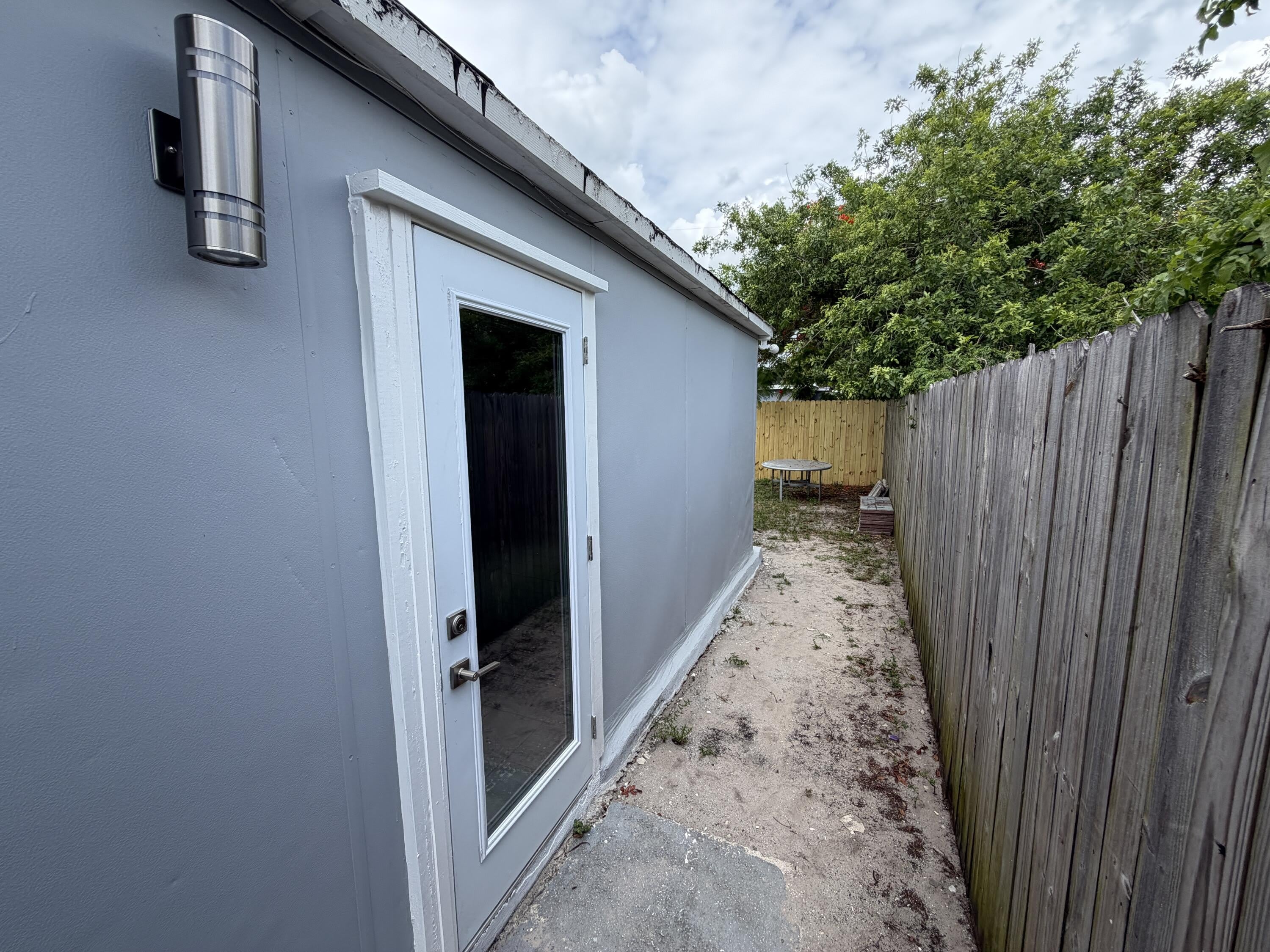 1508 NW 1st Avenue – photo 3