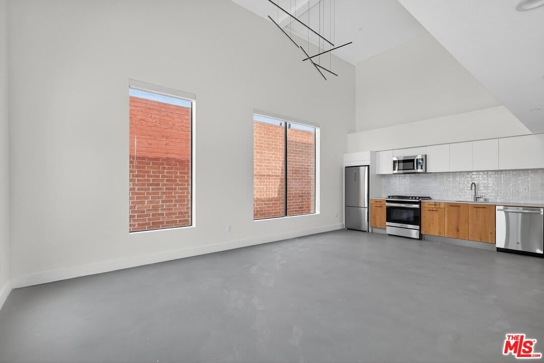 2412 Eads St – photo 2