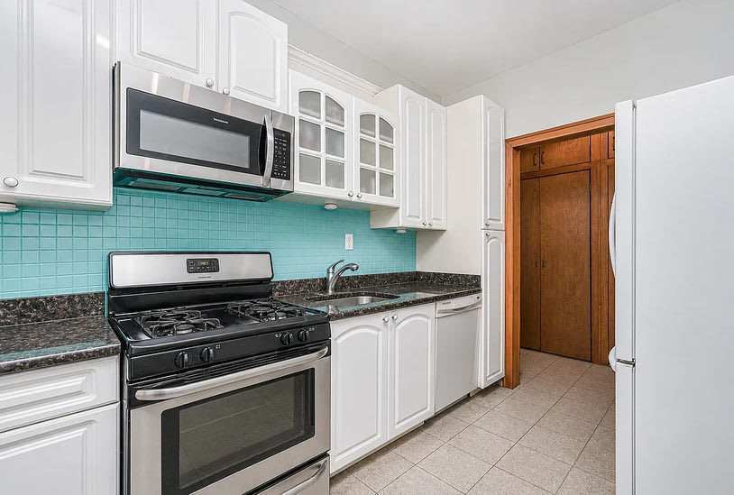 7609 4th Ave – photo 2
