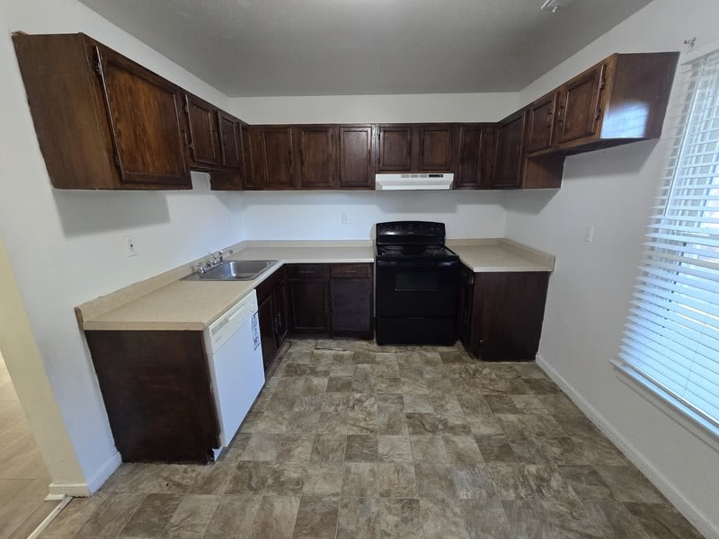 4400 Foxden Dr – photo 4