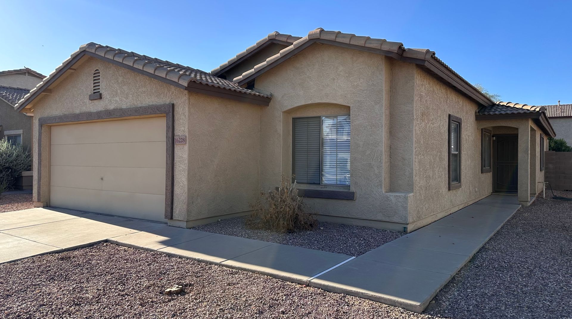 16228 W Custer Ln-Legacy Parc – photo 2