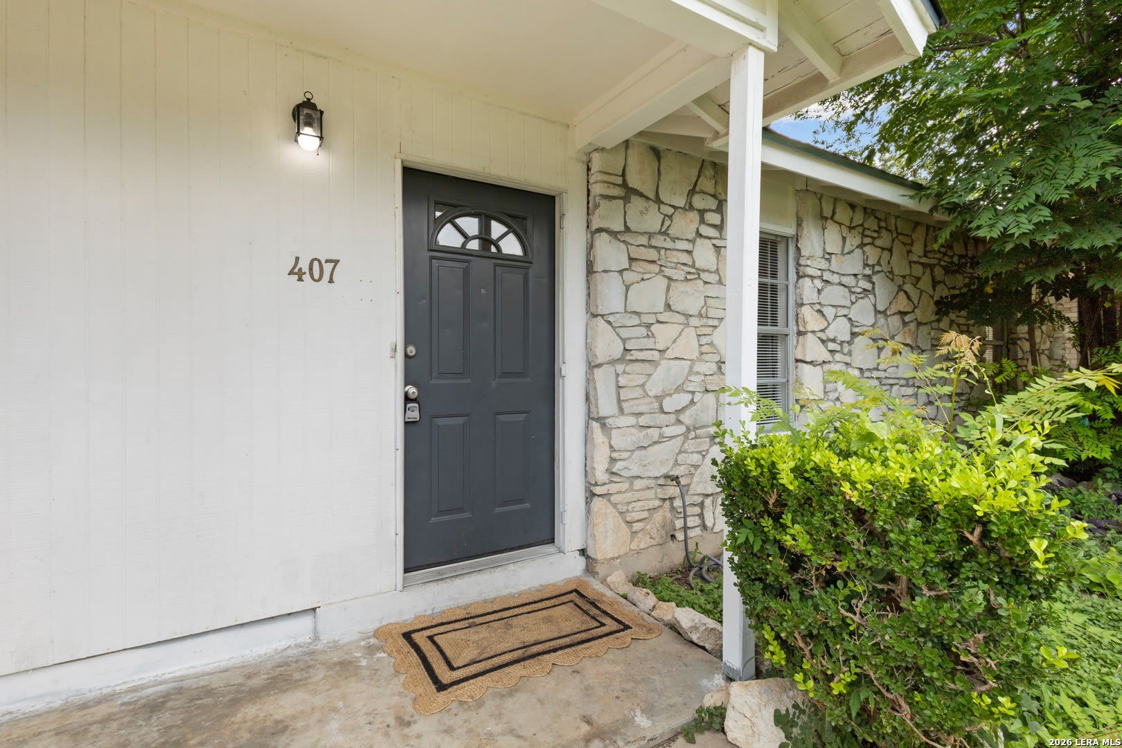 407 Cicero Dr – photo 3