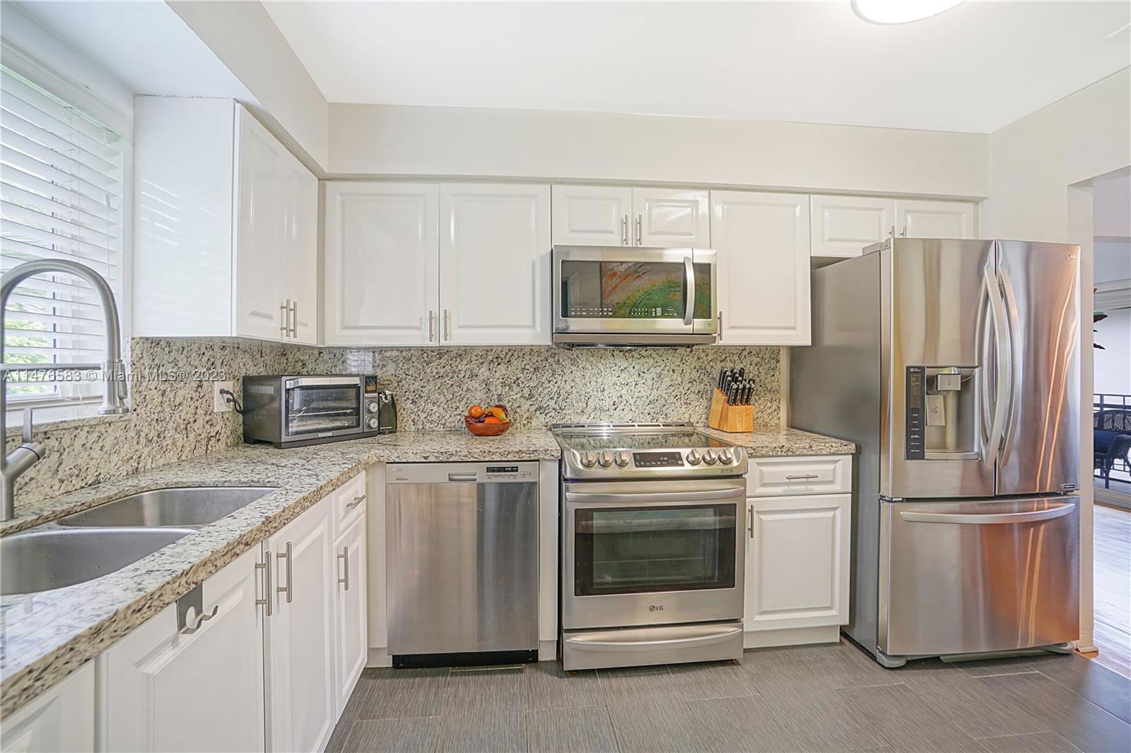 2720 South Le Jeune Road – photo 4