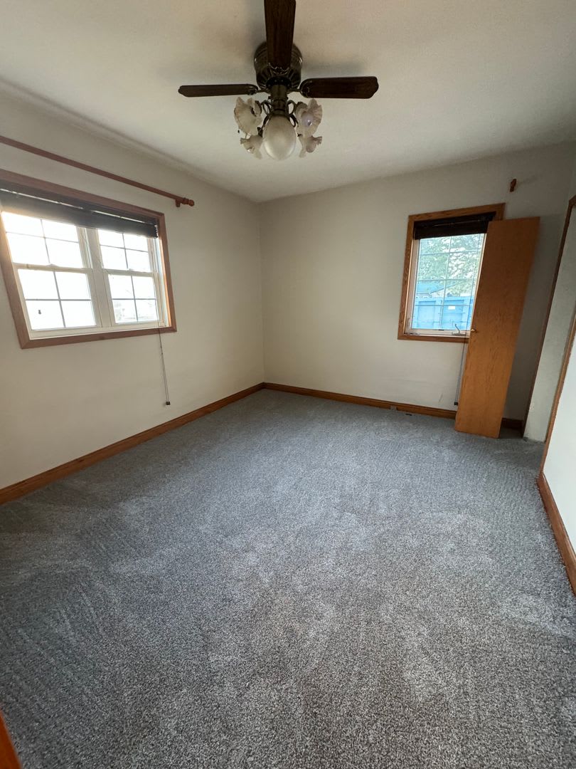 3bd 1.5ba home for rent in Hudson, IA – photo 5