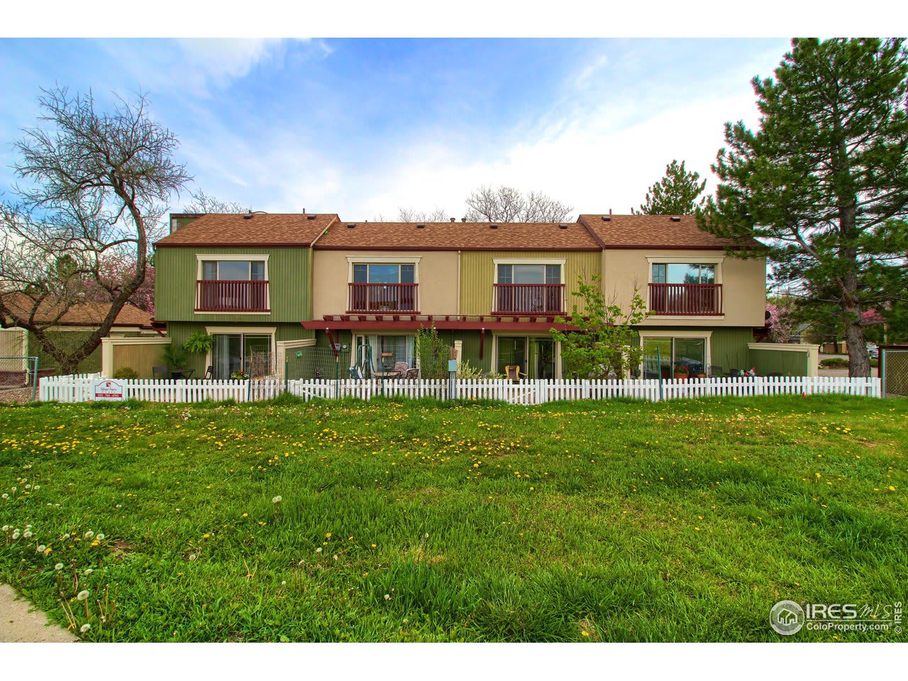 855 West Moorhead Circle – photo 3
