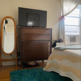 2812 North Cambridge Avenue – photo 5